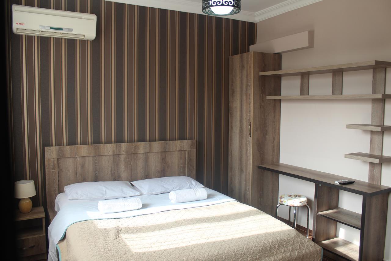 Deluxe Guest House Kvariati Esterno foto