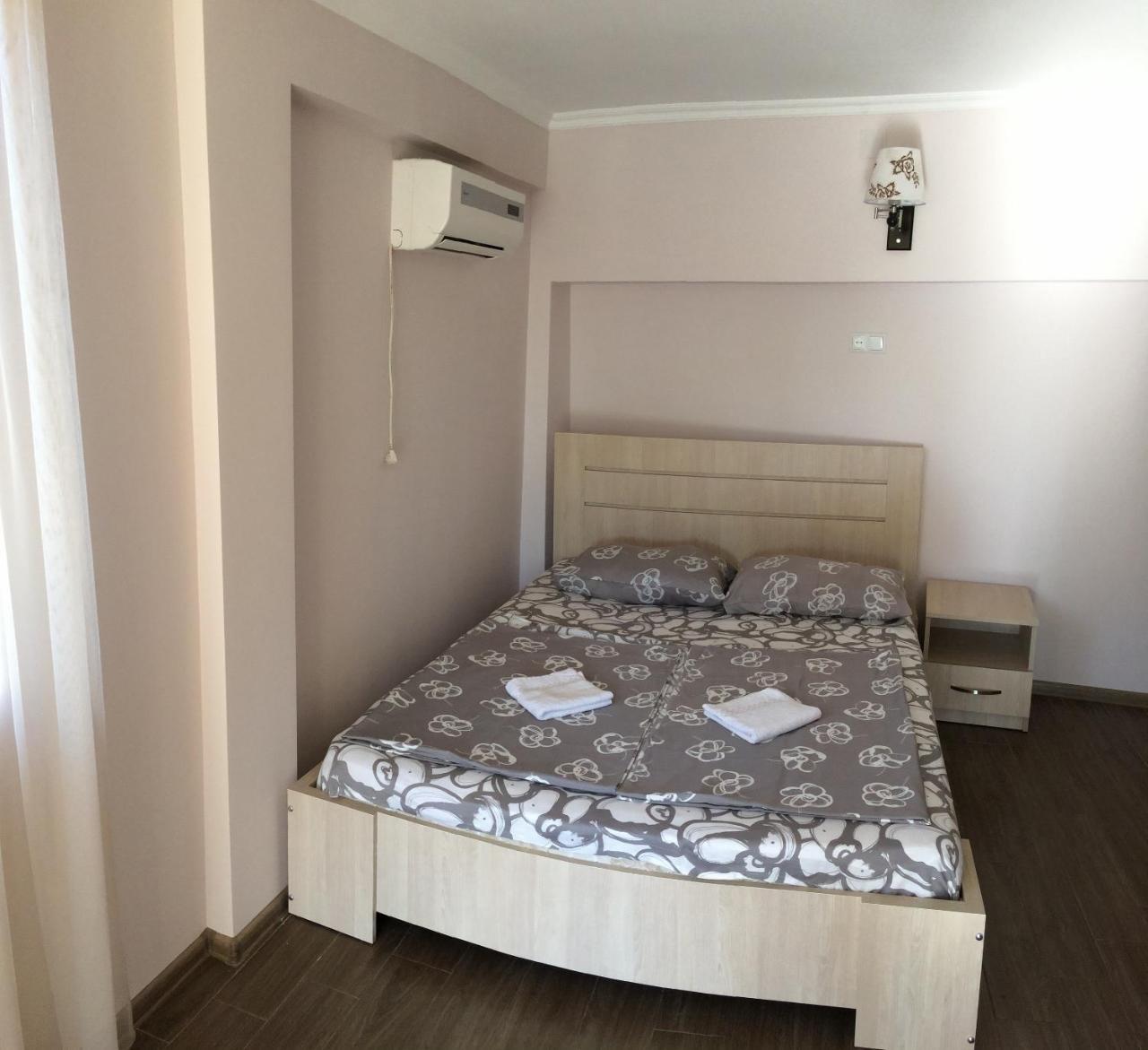 Deluxe Guest House Kvariati Esterno foto
