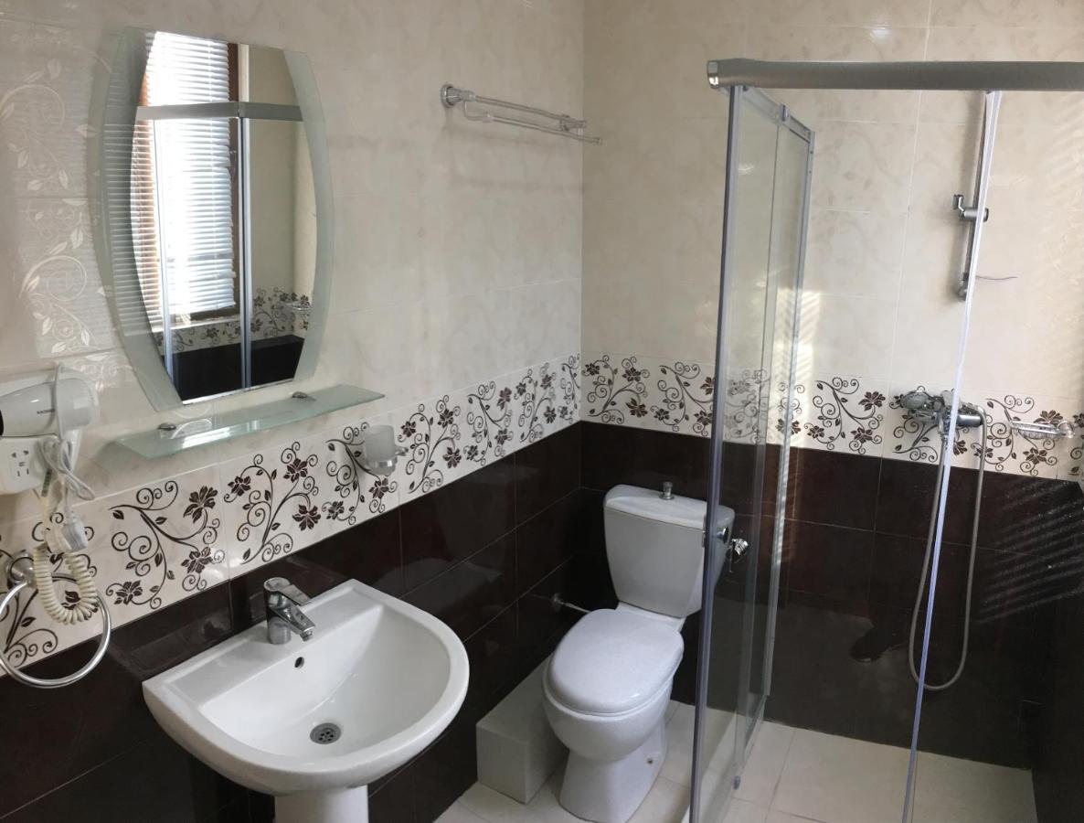 Deluxe Guest House Kvariati Esterno foto